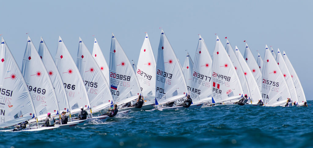 Правила парусного спорта: ключ к безопасному и успешному плаванию (World Sailing)